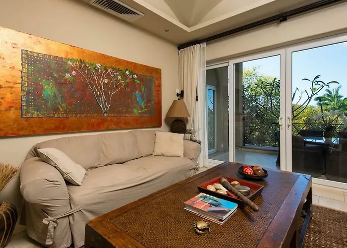 Diria Condominium 305 Pensión